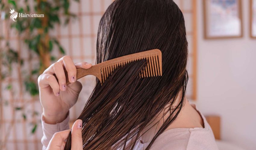 Preparing Your Hair for Straightening