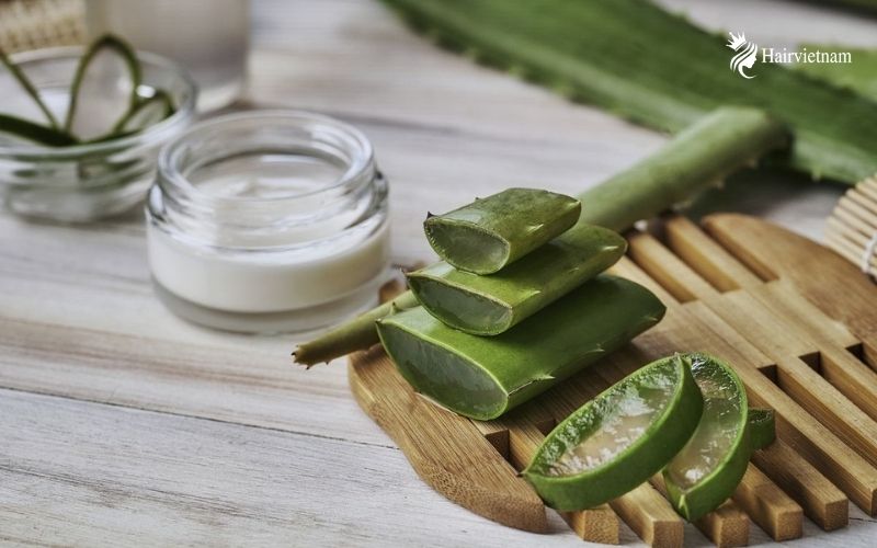 How to Thicken Hair with Aloe Vera